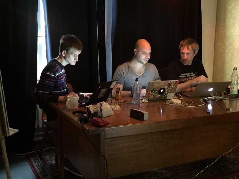 Early Ethereum Development Early Ethereum Development